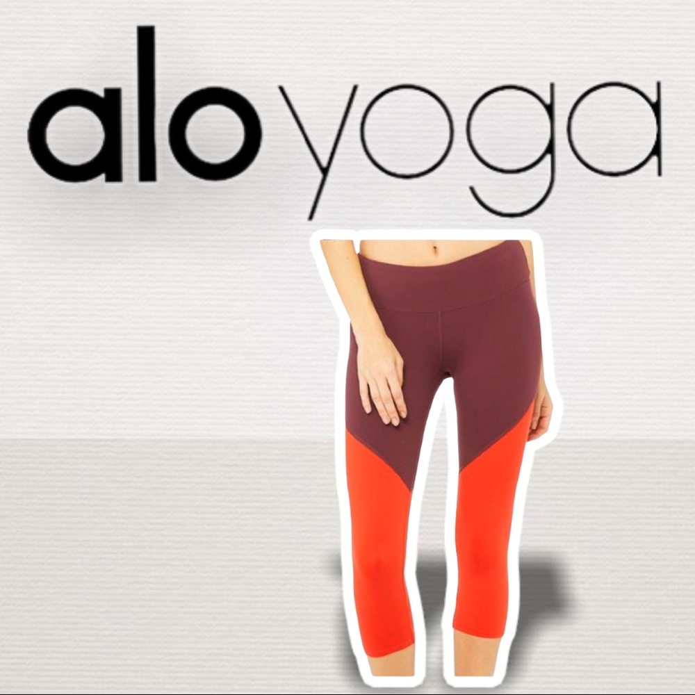 ⭐️CLEARANCE⭐️ Alo Color Blocked Cropped Yoga Pants
